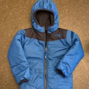 North Face Reversible Puffer Jacket/Fleece Size 5T boys